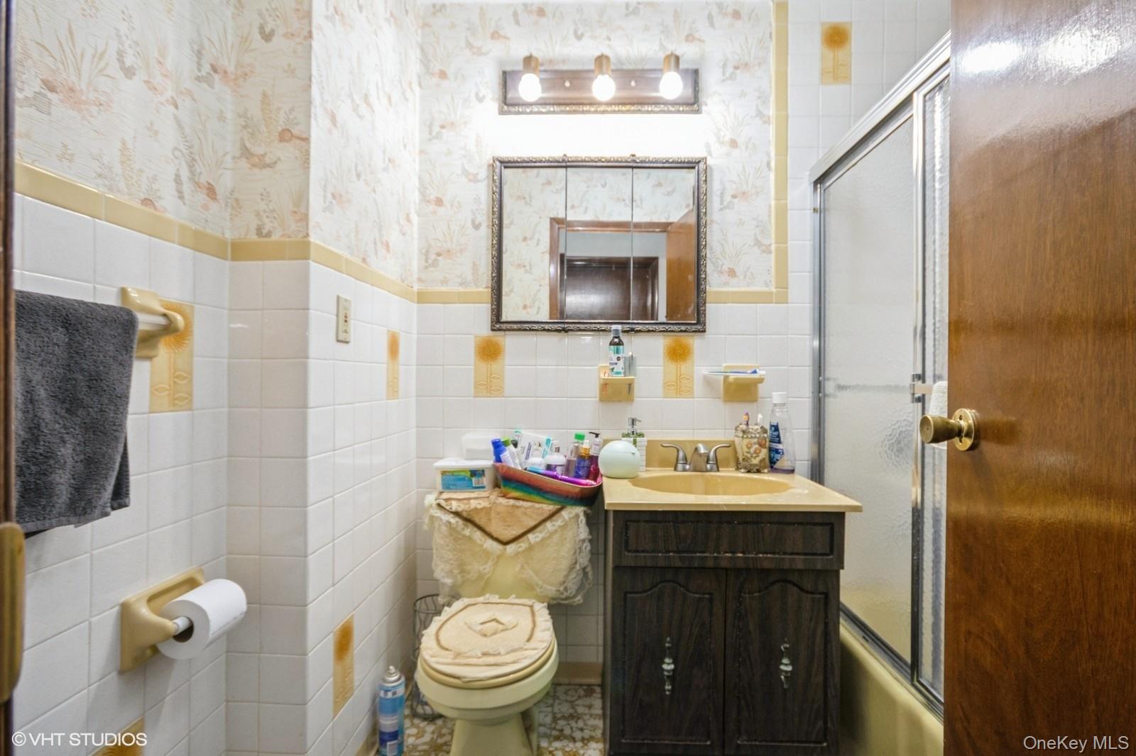 4261 Byron Avenue, Bronx, NY 10466