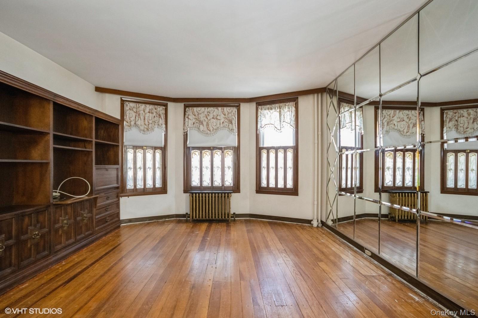 4261 Byron Avenue, Bronx, NY 10466