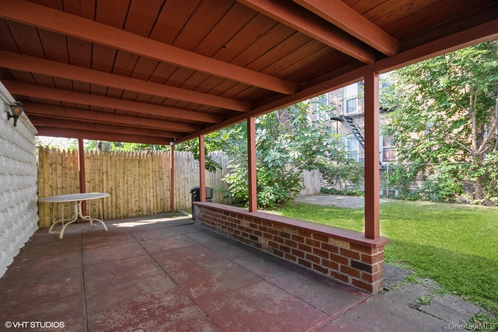 4261 Byron Avenue, Bronx, NY 10466