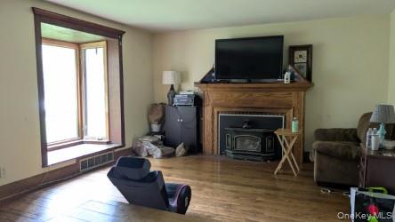 22 Old Mill Road, Poughkeepsie, NY 12603