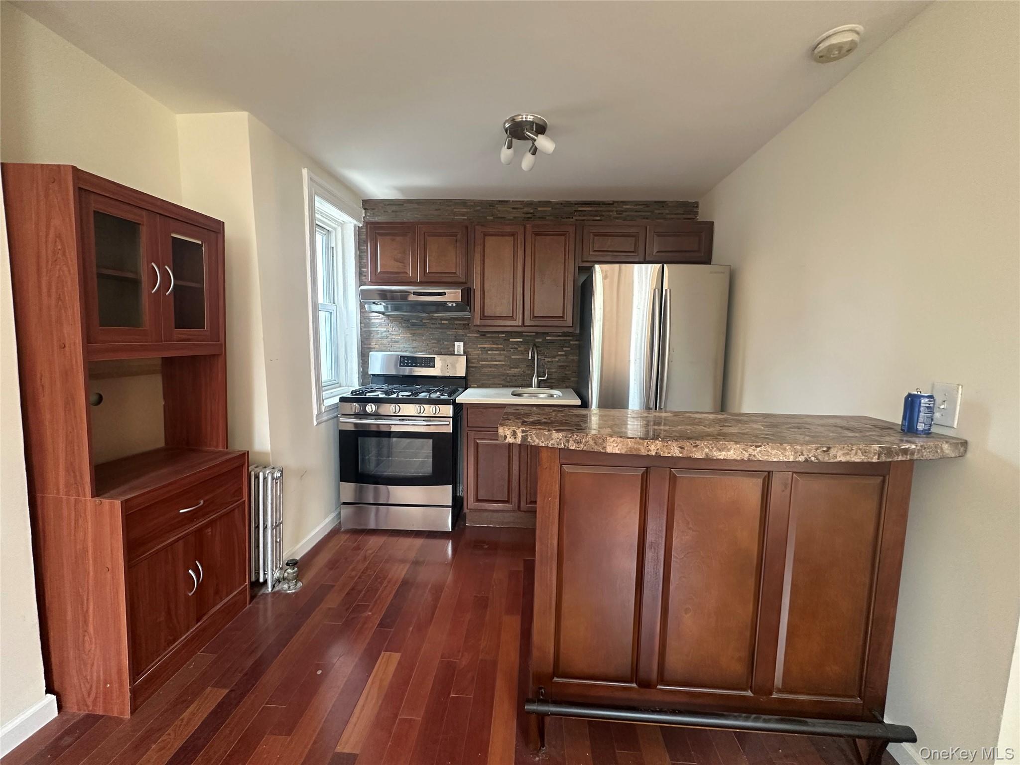 565 Union Street, Brooklyn, NY 11215