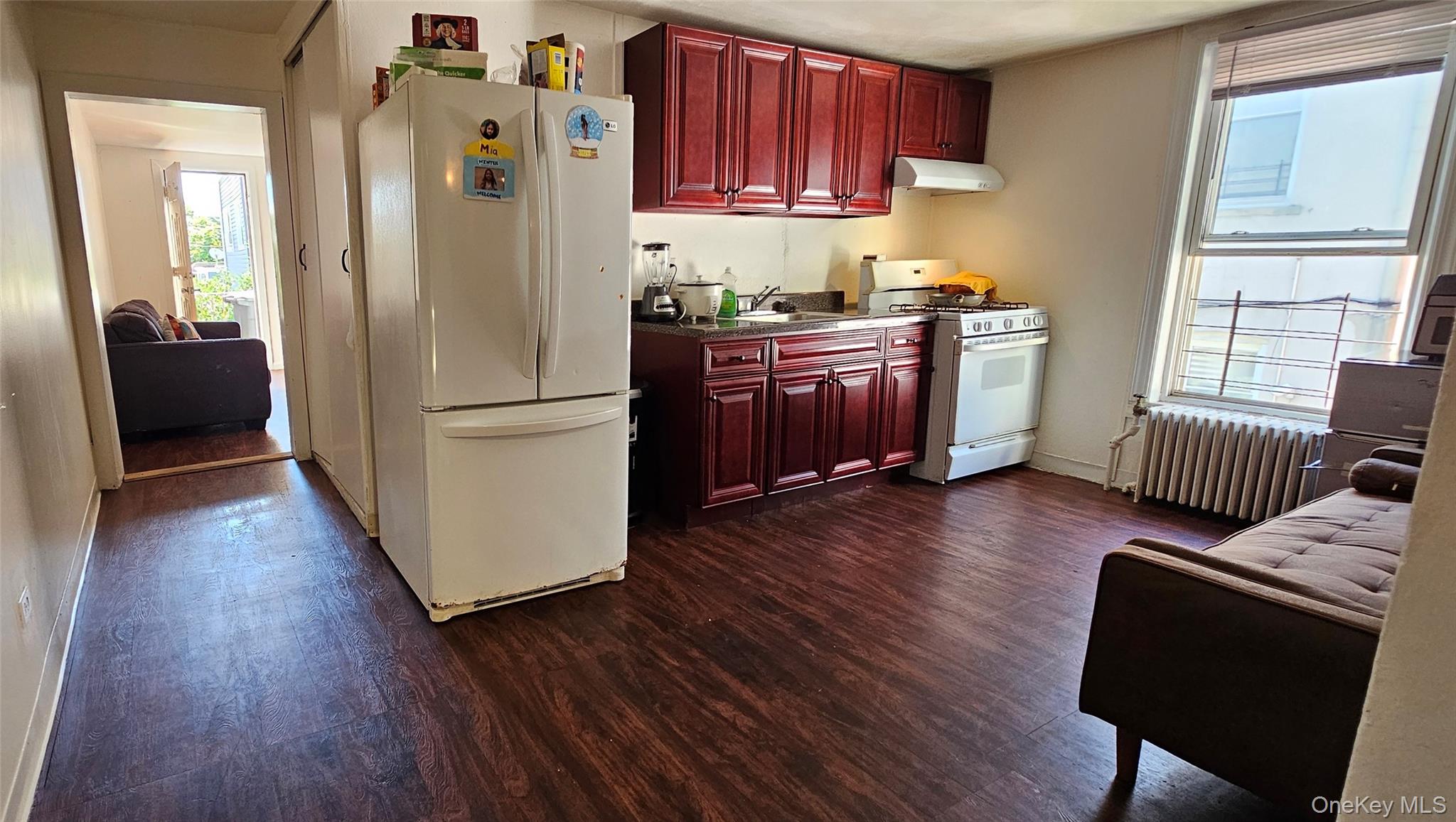 6728 Forest Avenue, Ridgewood, NY 11385