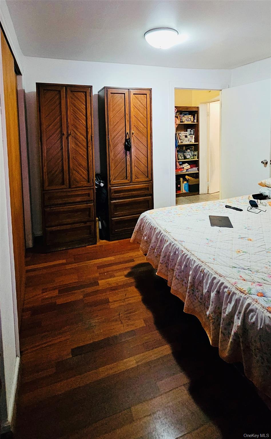 6728 Forest Avenue, Ridgewood, NY 11385