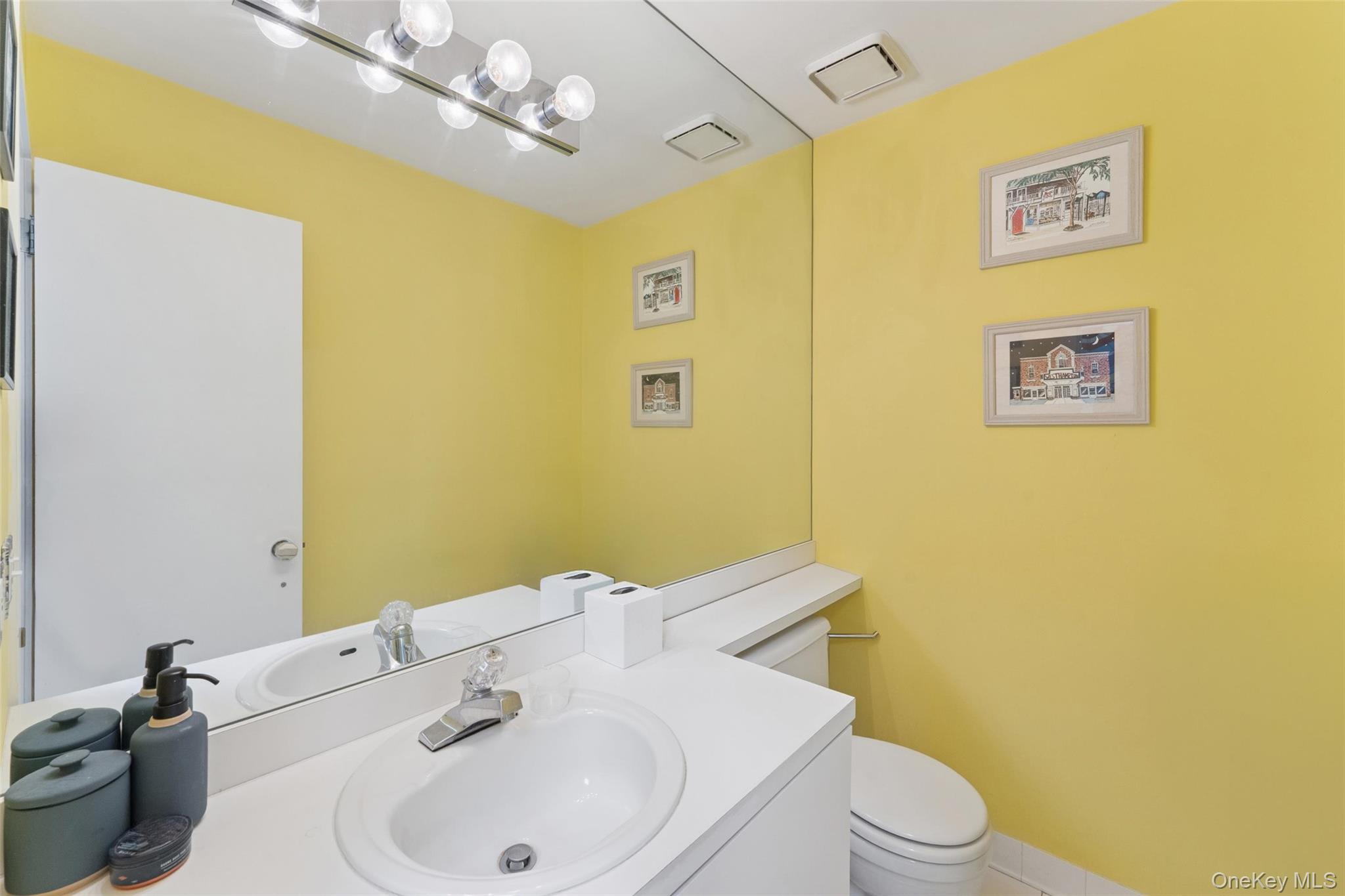 16 Elizabeth Lane, Quogue, NY 11959