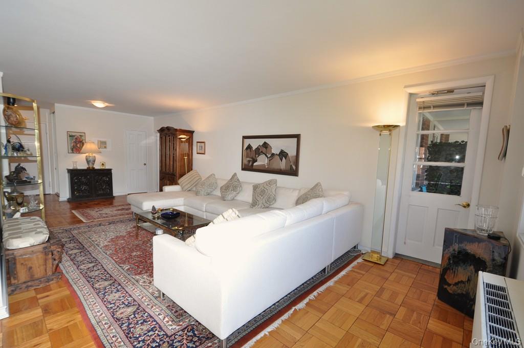 240 Garth Road # 6F2, Scarsdale, NY 10583