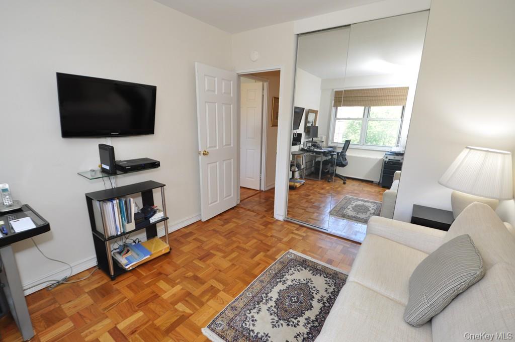 240 Garth Road # 6F2, Scarsdale, NY 10583