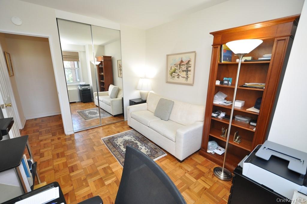 240 Garth Road # 6F2, Scarsdale, NY 10583