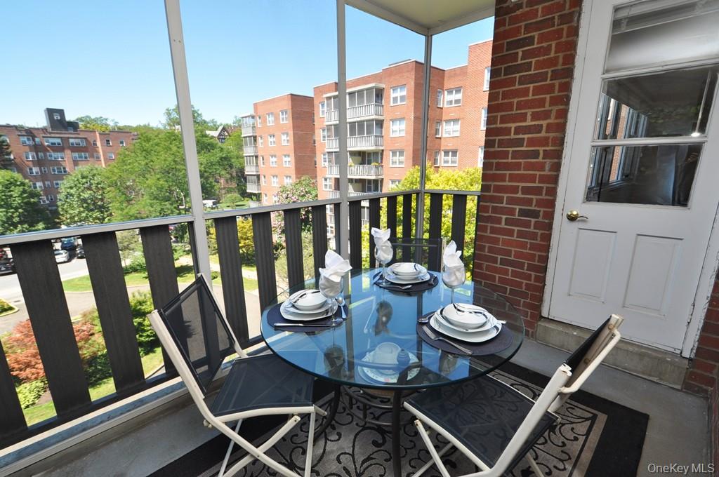240 Garth Road # 6F2, Scarsdale, NY 10583