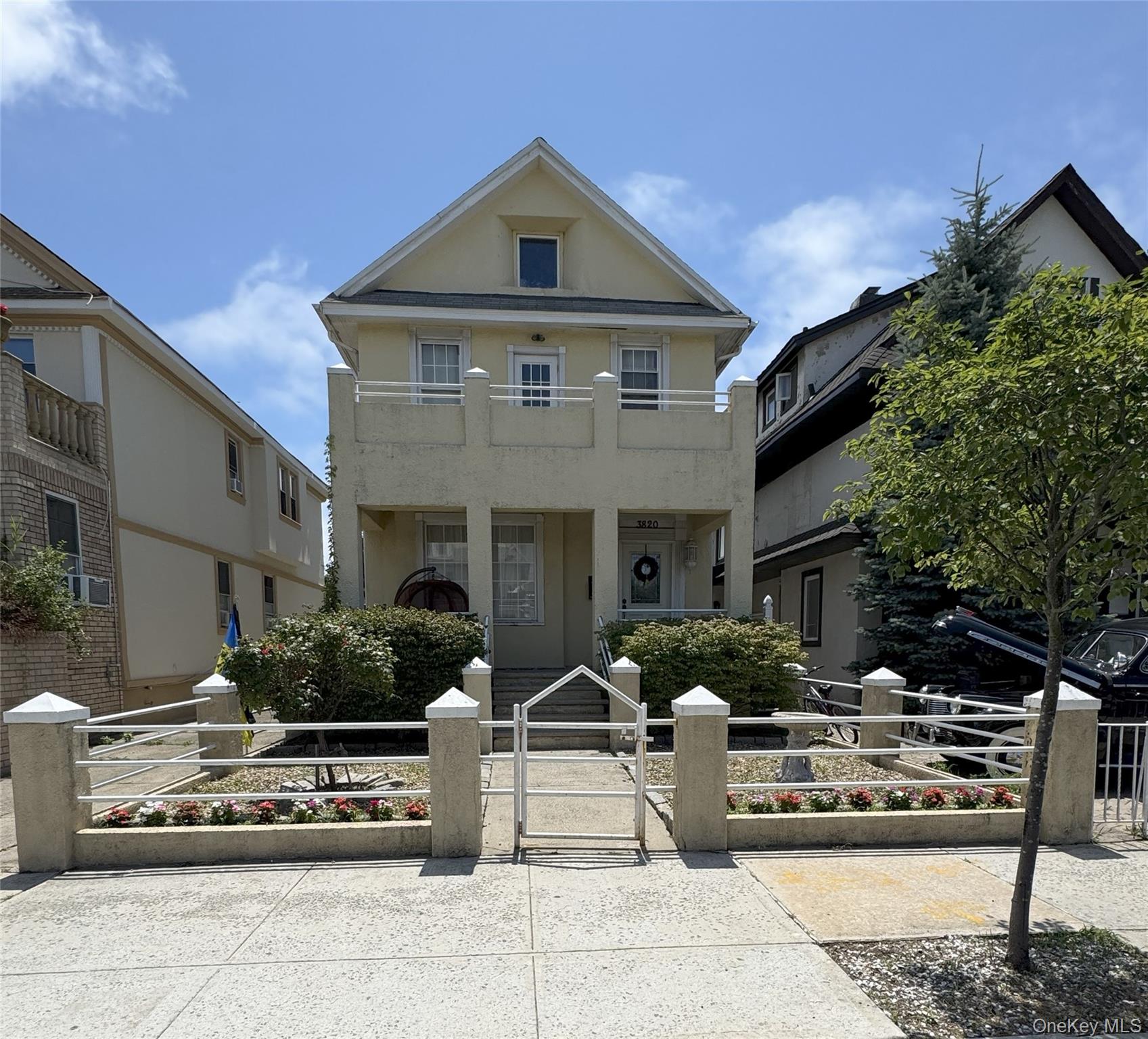 3820 Cypress Avenue, Brooklyn, NY 11224