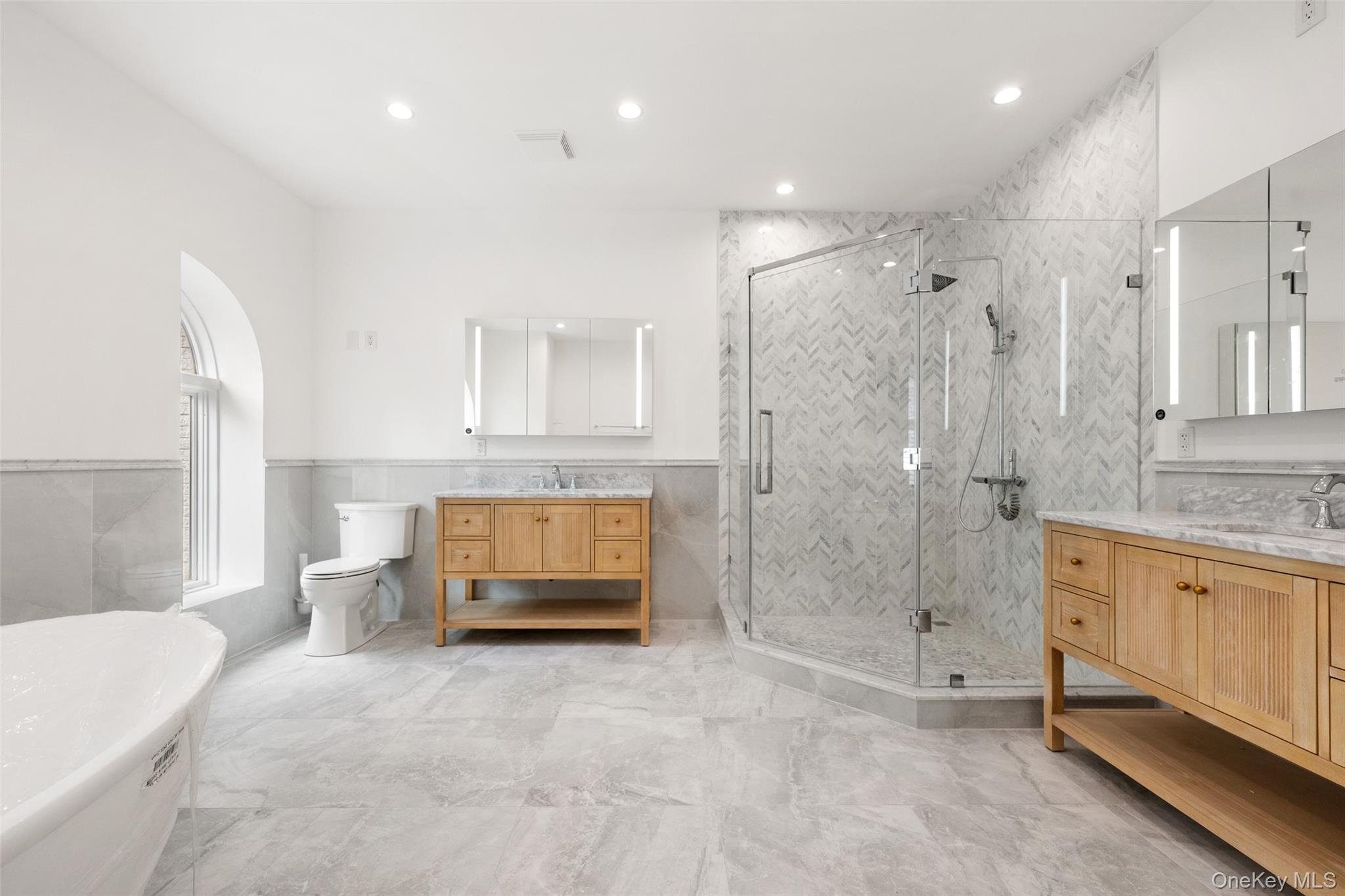 4 Angelas Place # 1, Bronx, NY 10465