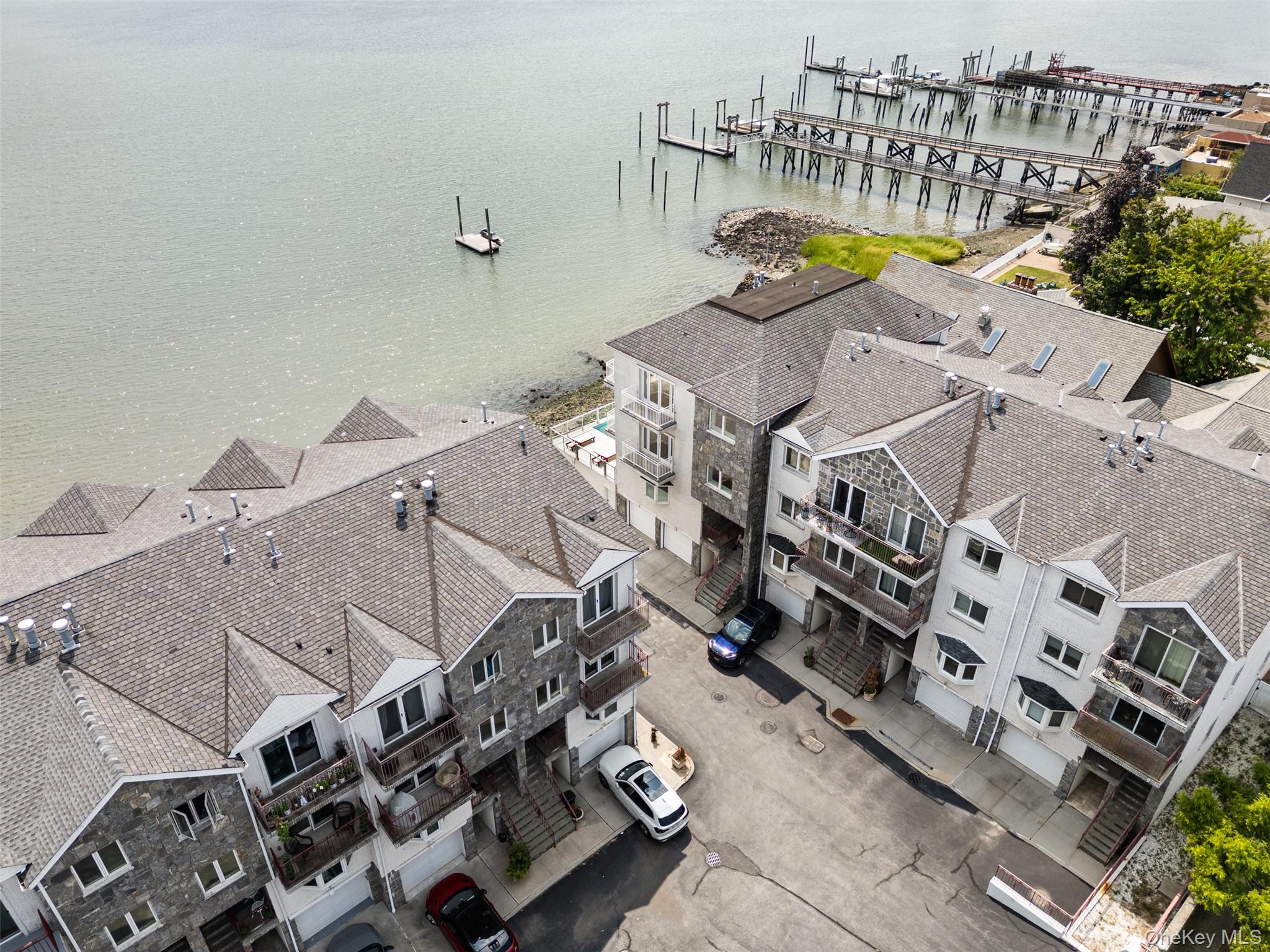 4 Angelas Place # 1, Bronx, NY 10465