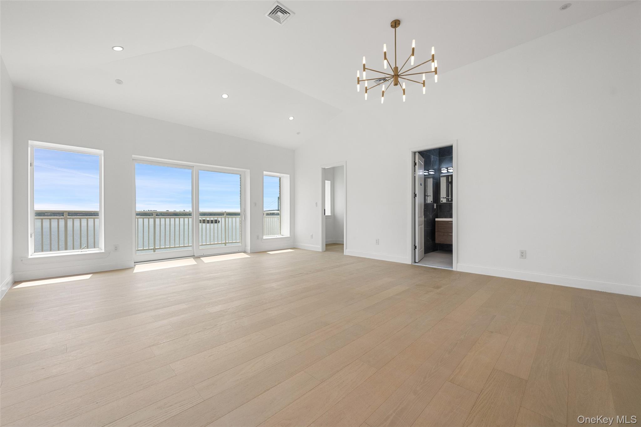 4 Angelas Place # 1, Bronx, NY 10465