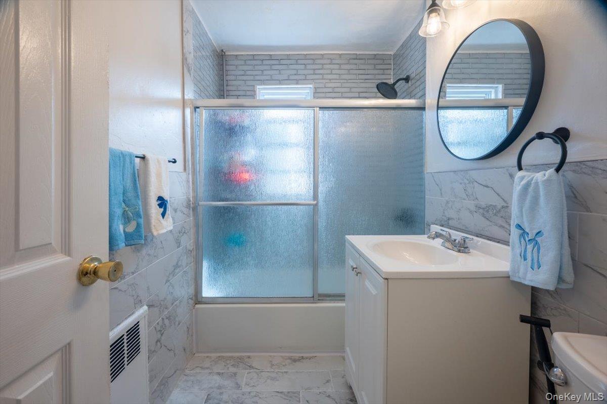 1600 Grand Avenue # V1, Baldwin, NY 11510