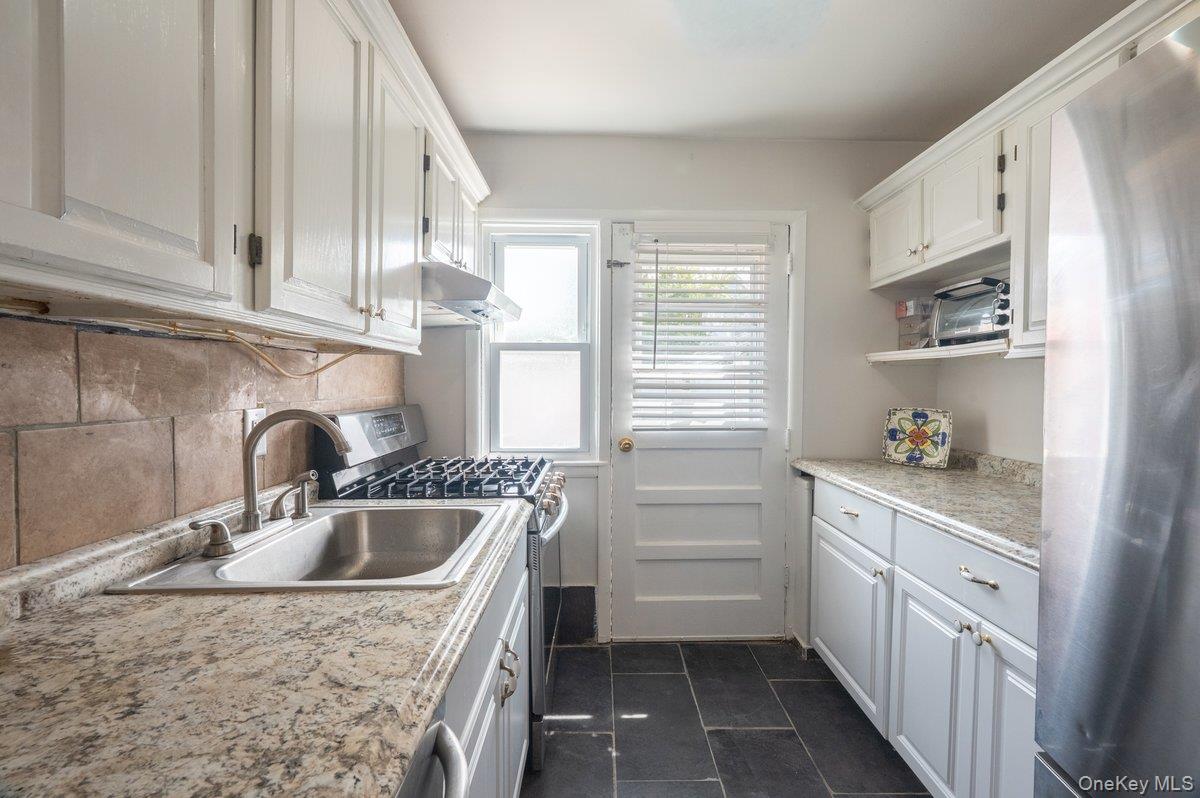 1600 Grand Avenue # V1, Baldwin, NY 11510