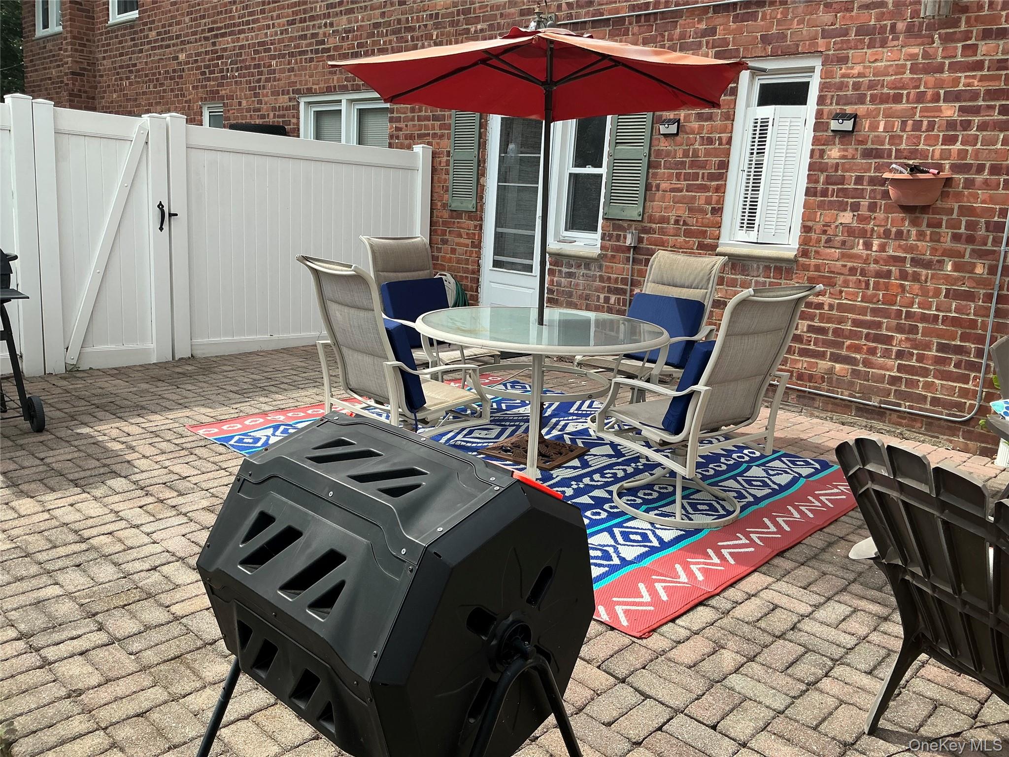 1600 Grand Avenue # V1, Baldwin, NY 11510