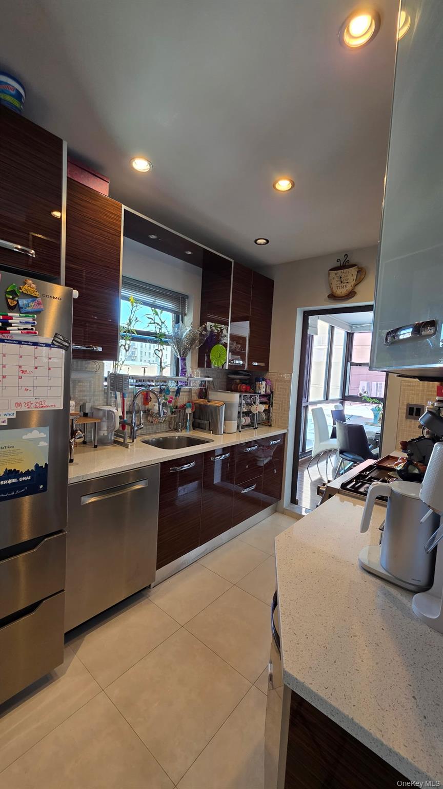 134 West End Avenue # 4A, Brooklyn, NY 11235