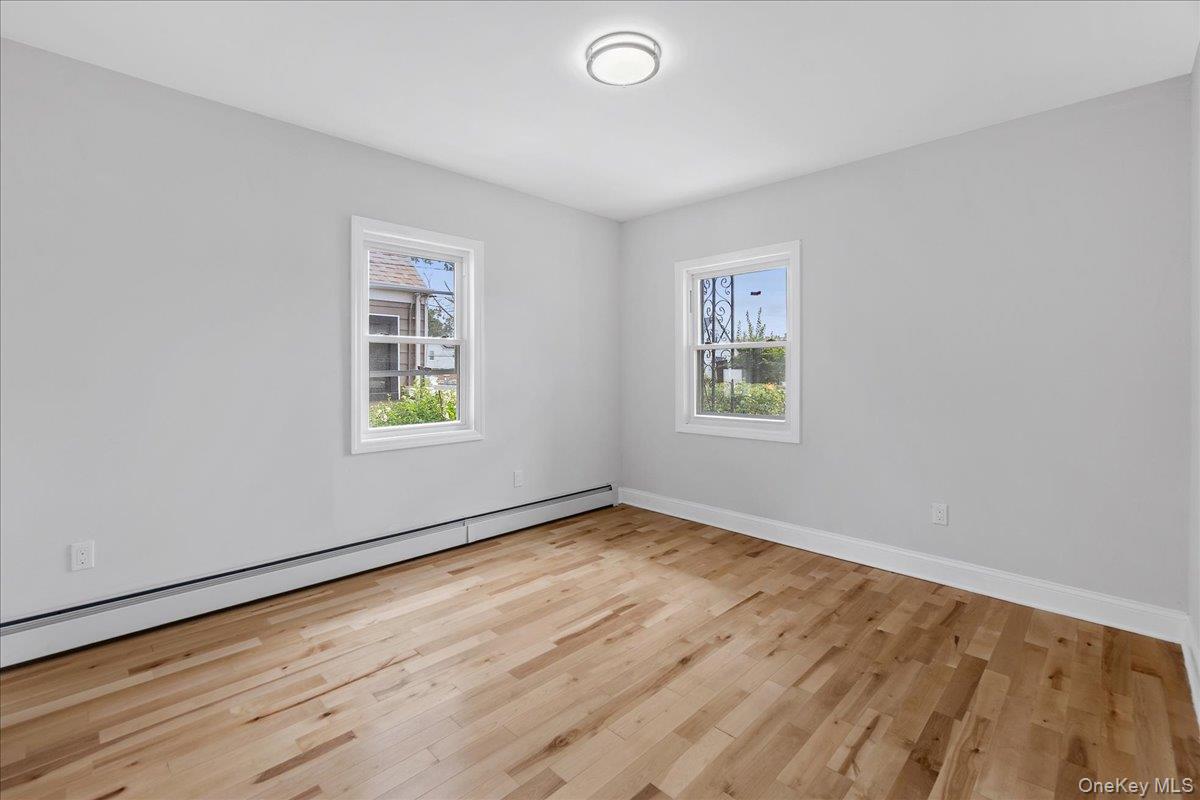 1686 Rosalind Avenue, Elmont, NY 11003