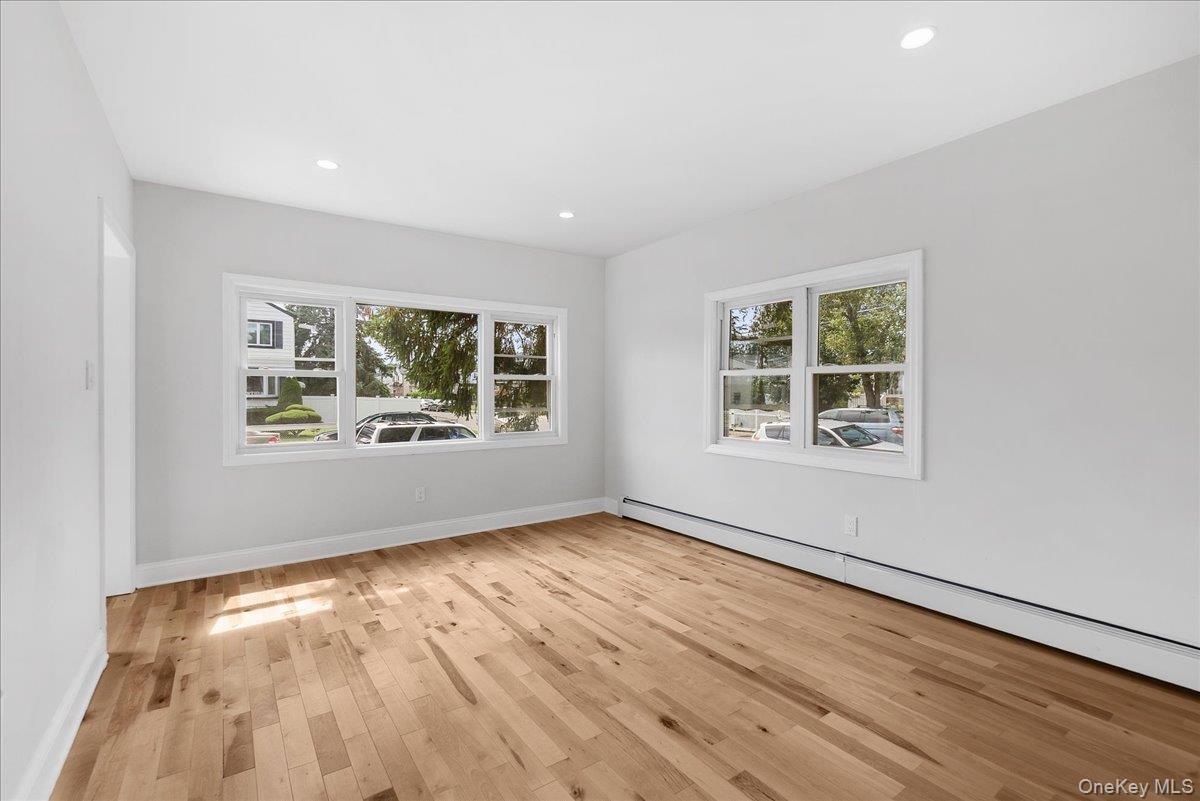 1686 Rosalind Avenue, Elmont, NY 11003