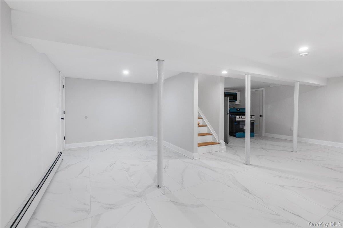 1686 Rosalind Avenue, Elmont, NY 11003