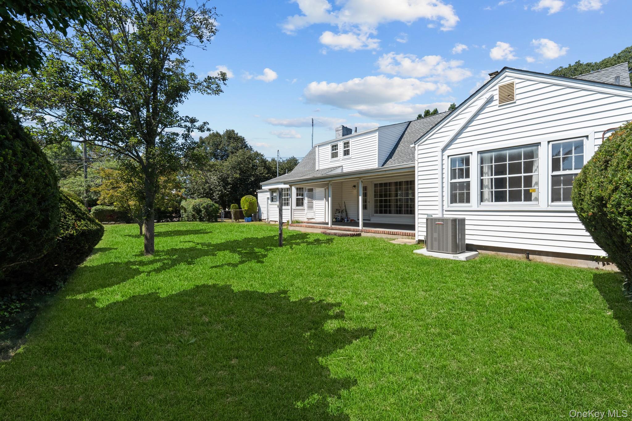 298 Nassau Parkway, Oceanside, NY 11572