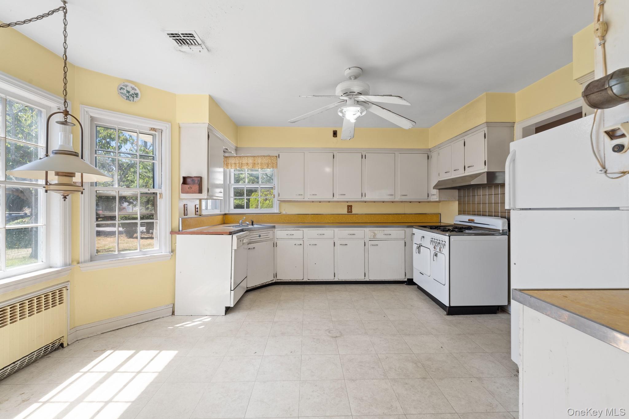 298 Nassau Parkway, Oceanside, NY 11572