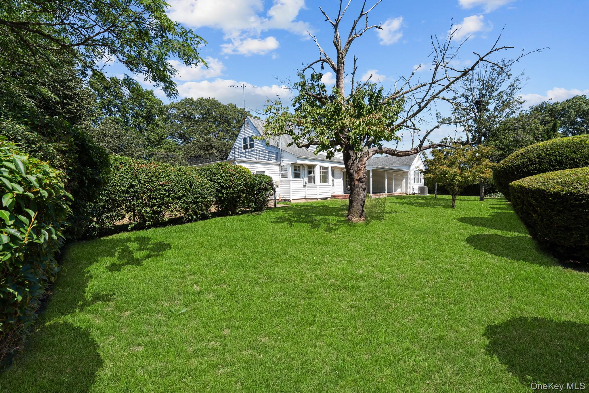 298 Nassau Parkway, Oceanside, NY 11572