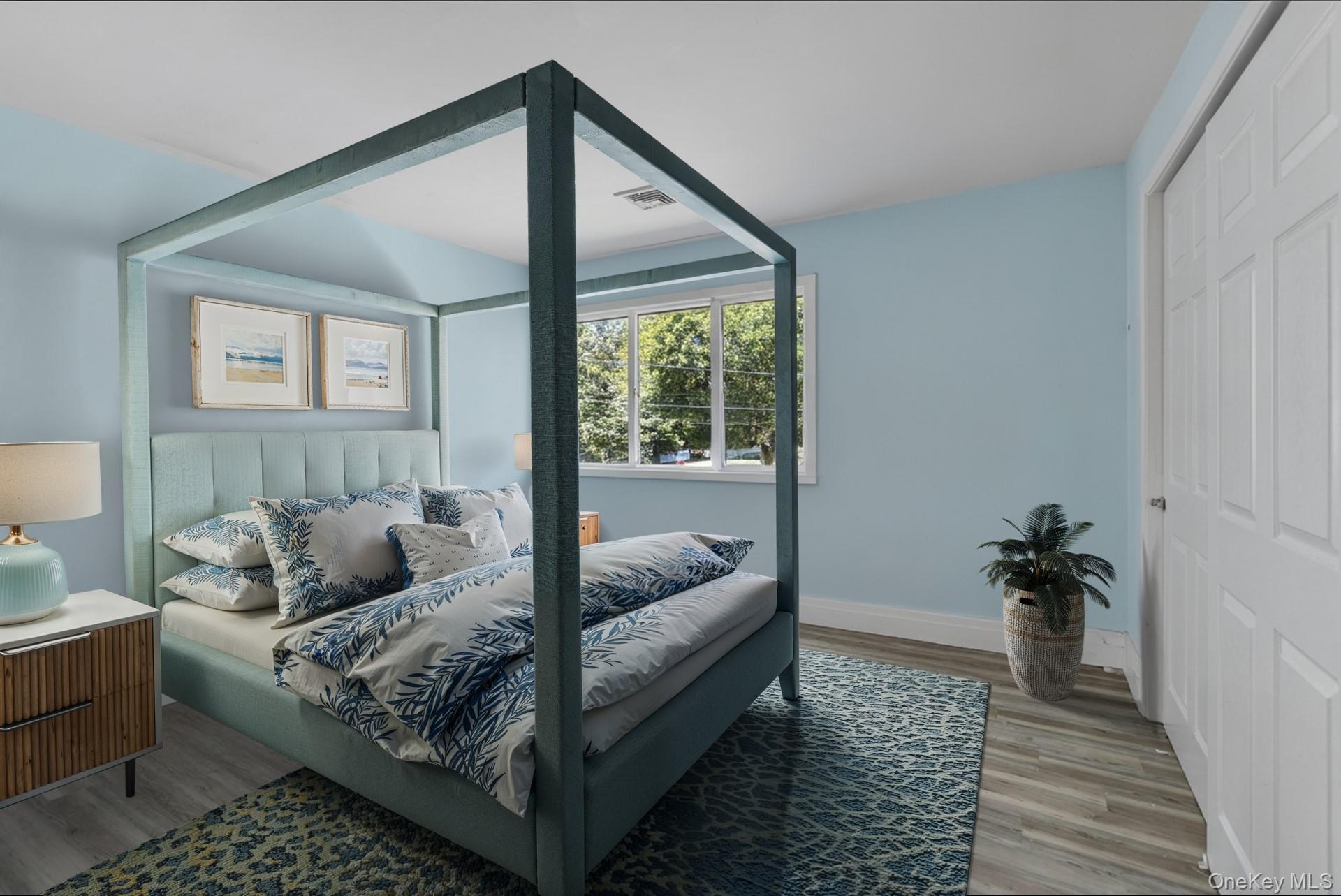 34 Sedgemere Road, Center Moriches, NY 11934