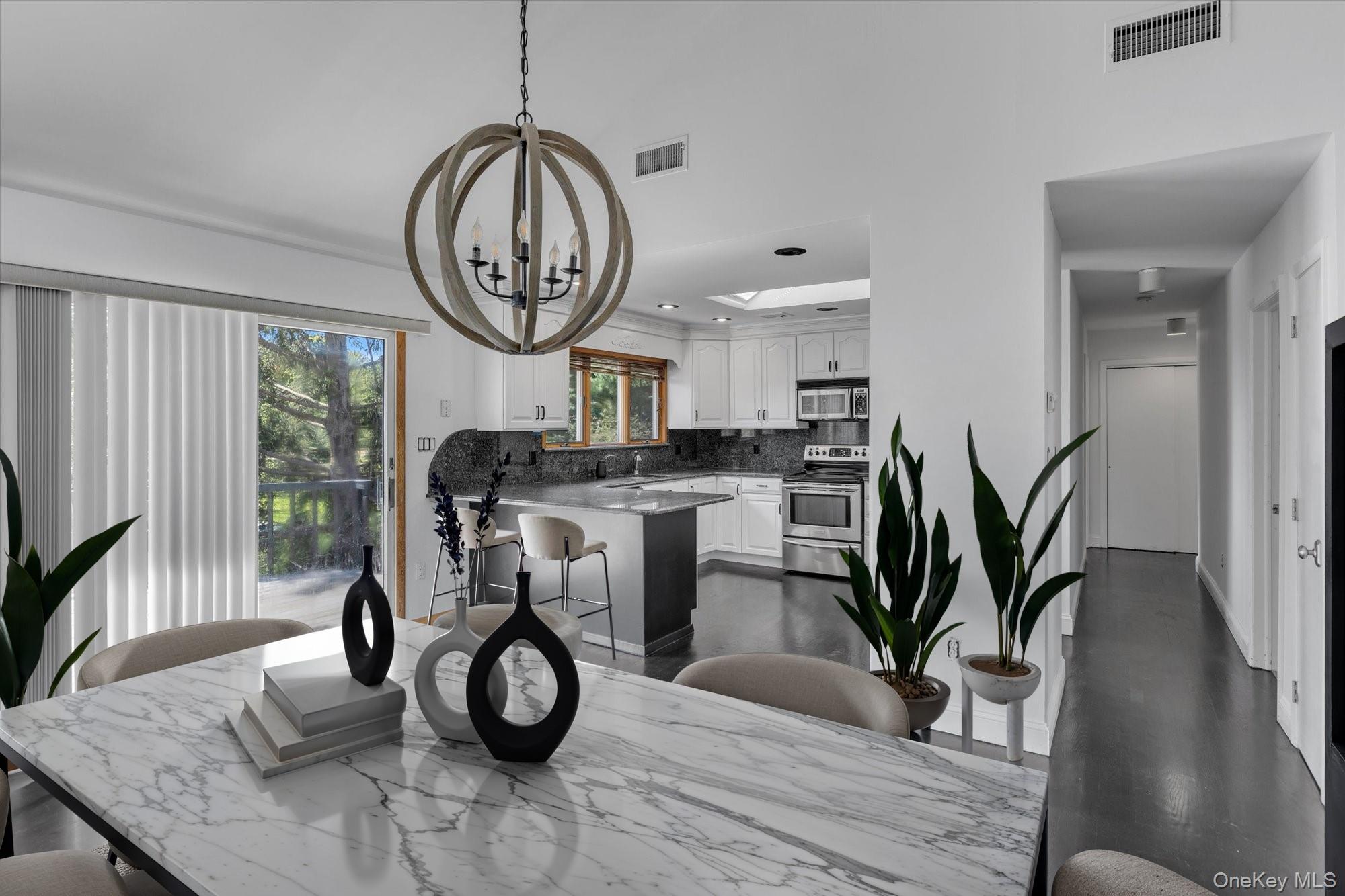 34 Sedgemere Road, Center Moriches, NY 11934