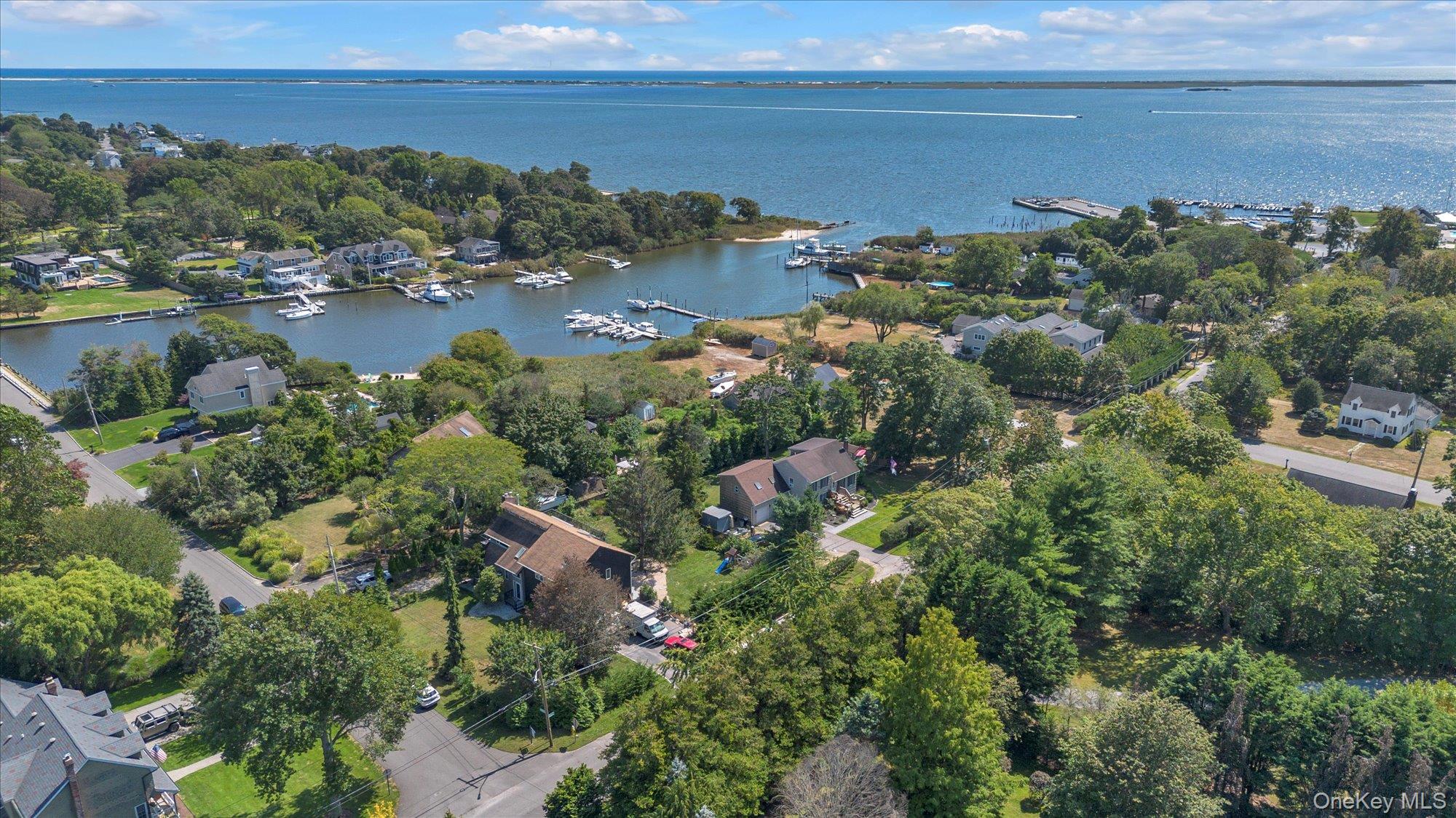 34 Sedgemere Road, Center Moriches, NY 11934