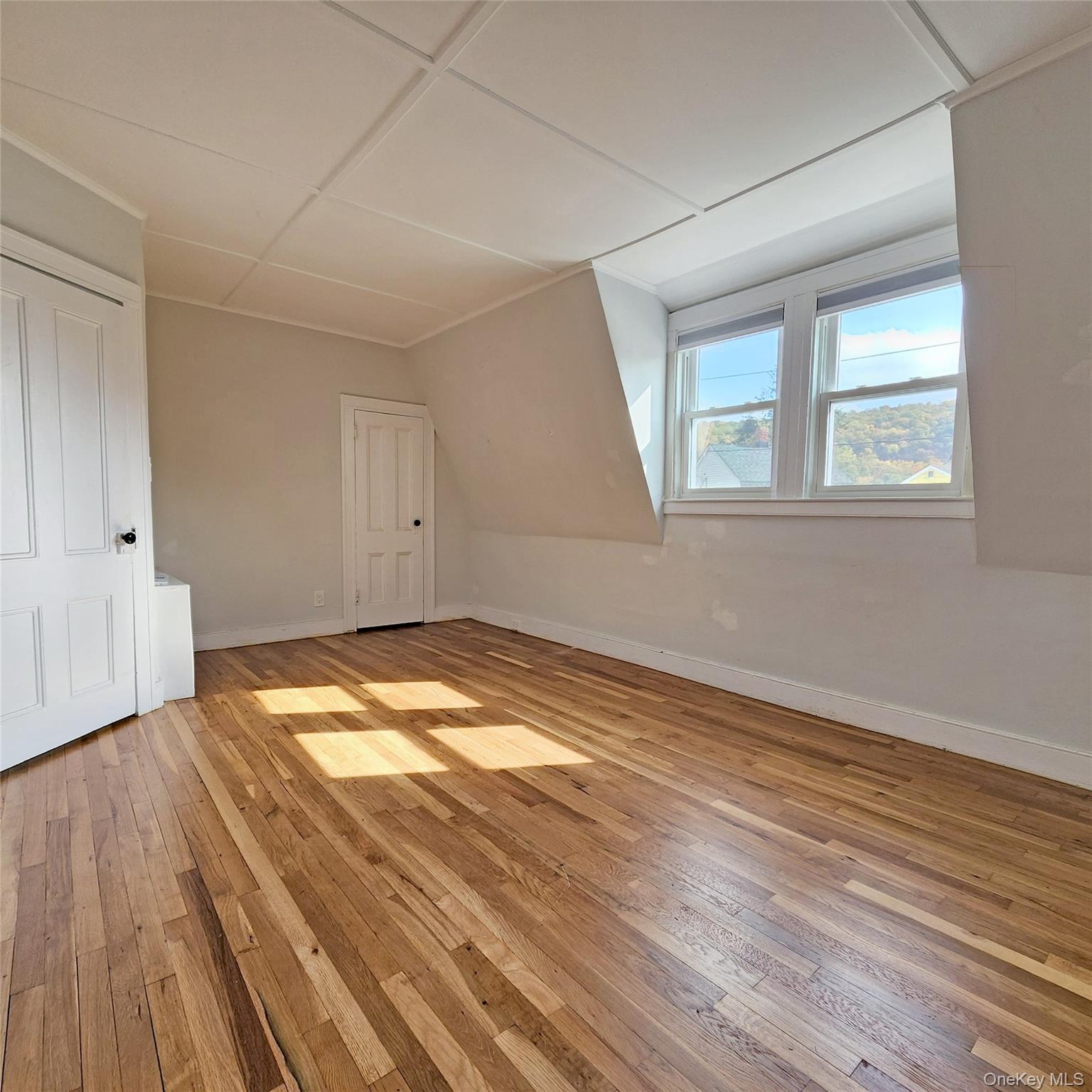 16 Circle Drive, Tuxedo Park, NY 10987