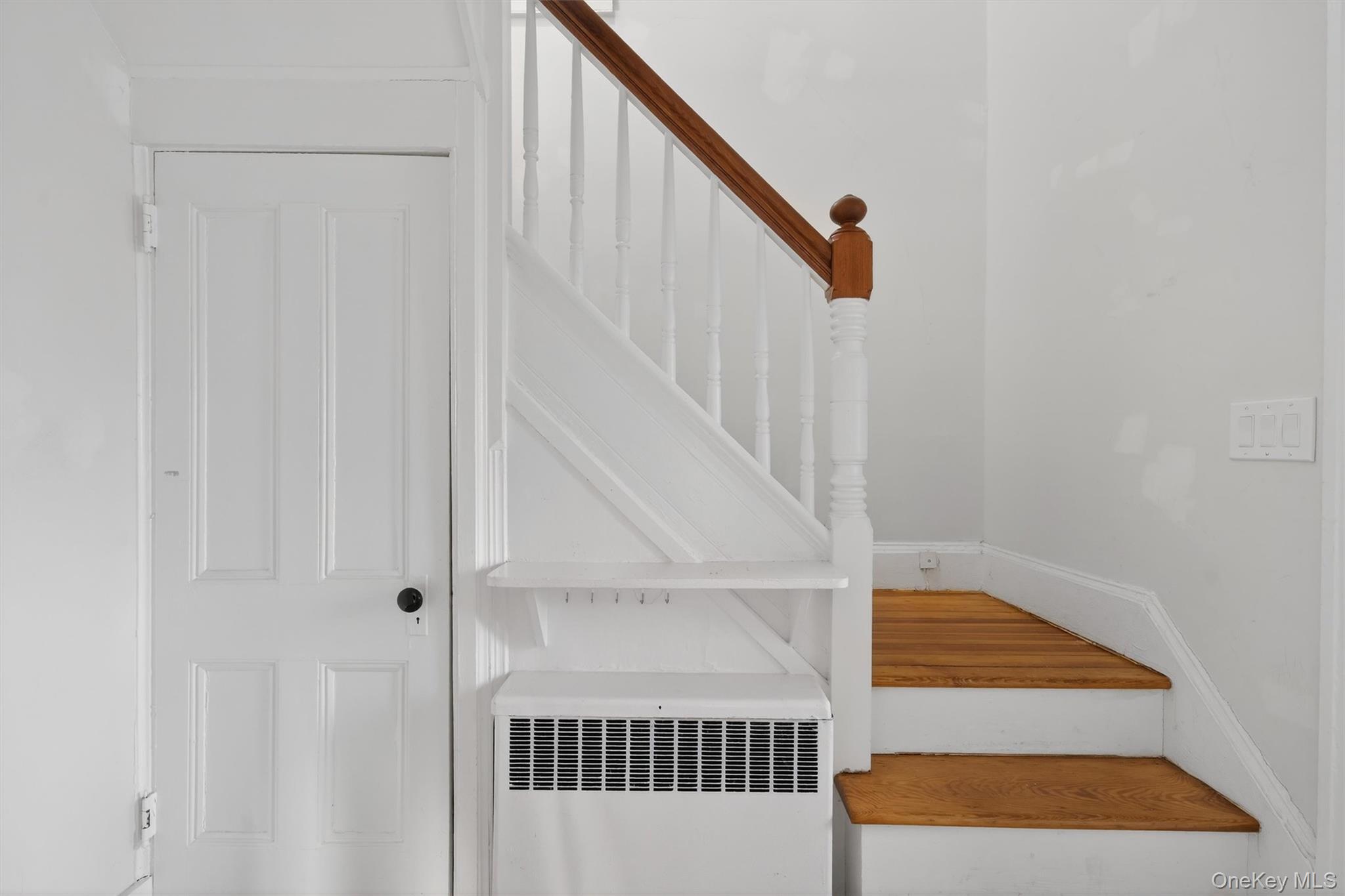 16 Circle Drive, Tuxedo Park, NY 10987