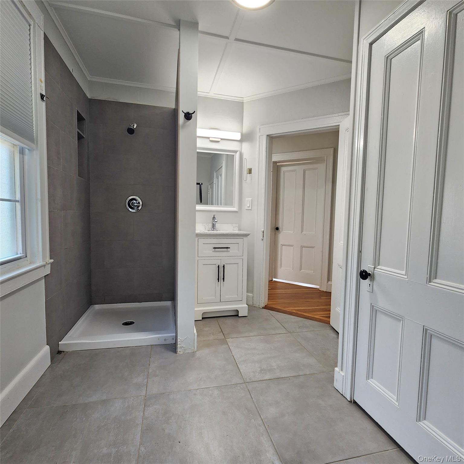 16 Circle Drive, Tuxedo Park, NY 10987