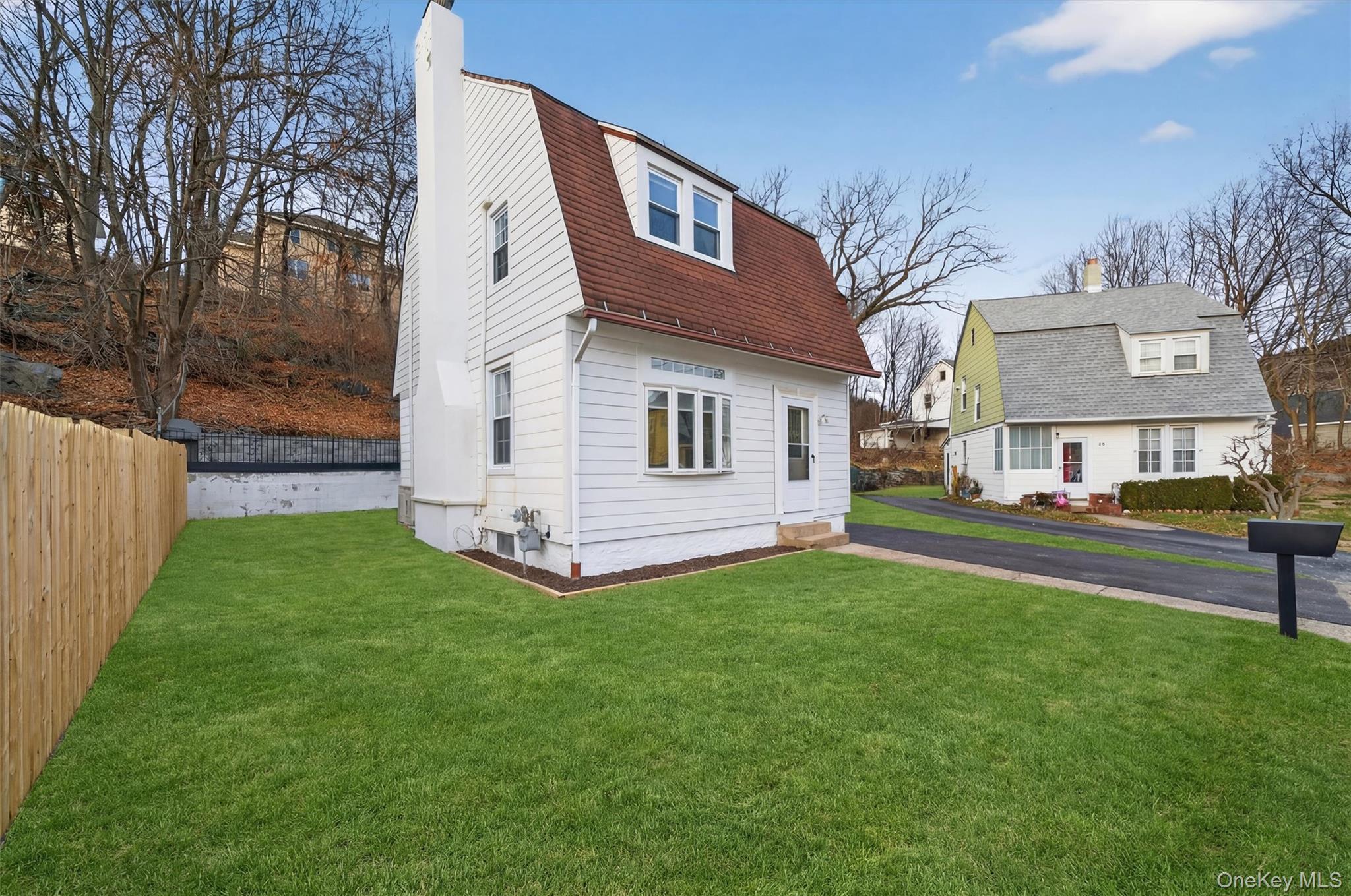 16 Circle Drive, Tuxedo Park, NY 10987