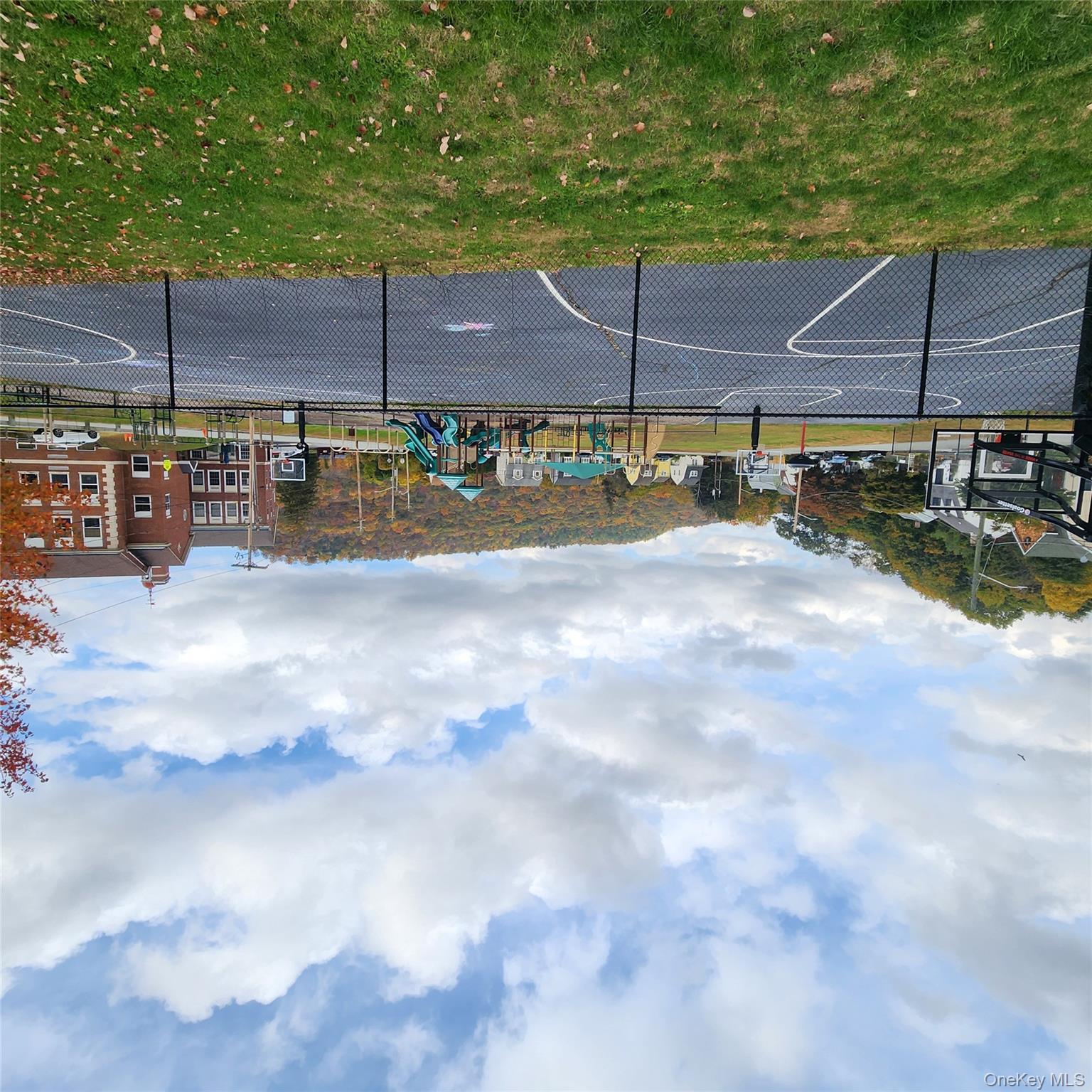 16 Circle Drive, Tuxedo Park, NY 10987