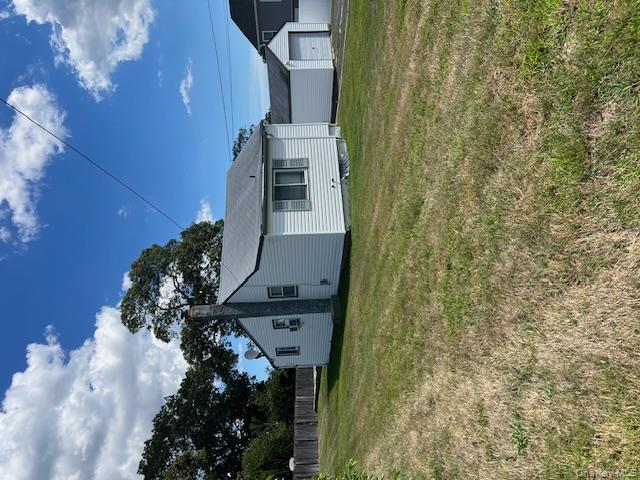 443 Adirondack Drive, Farmingville, NY 11738