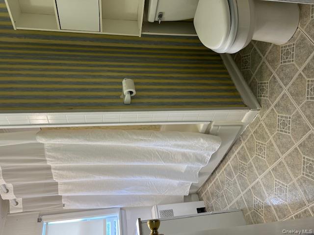 443 Adirondack Drive, Farmingville, NY 11738