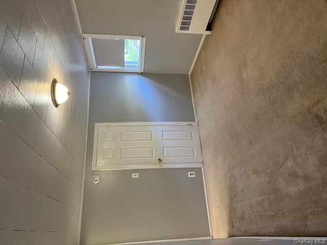 443 Adirondack Drive, Farmingville, NY 11738