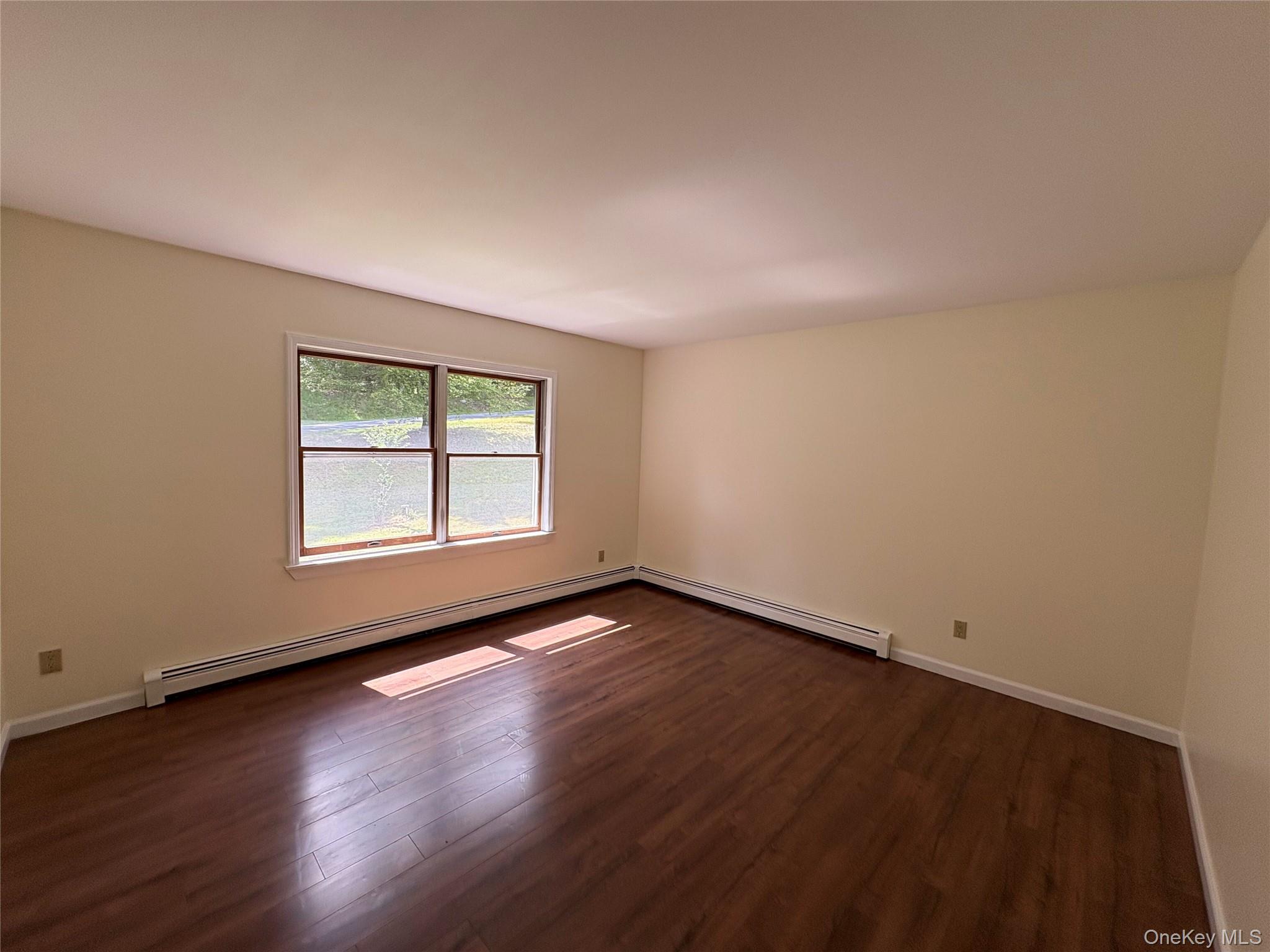 6 Schoolhouse Road, Napanoch, NY 12458