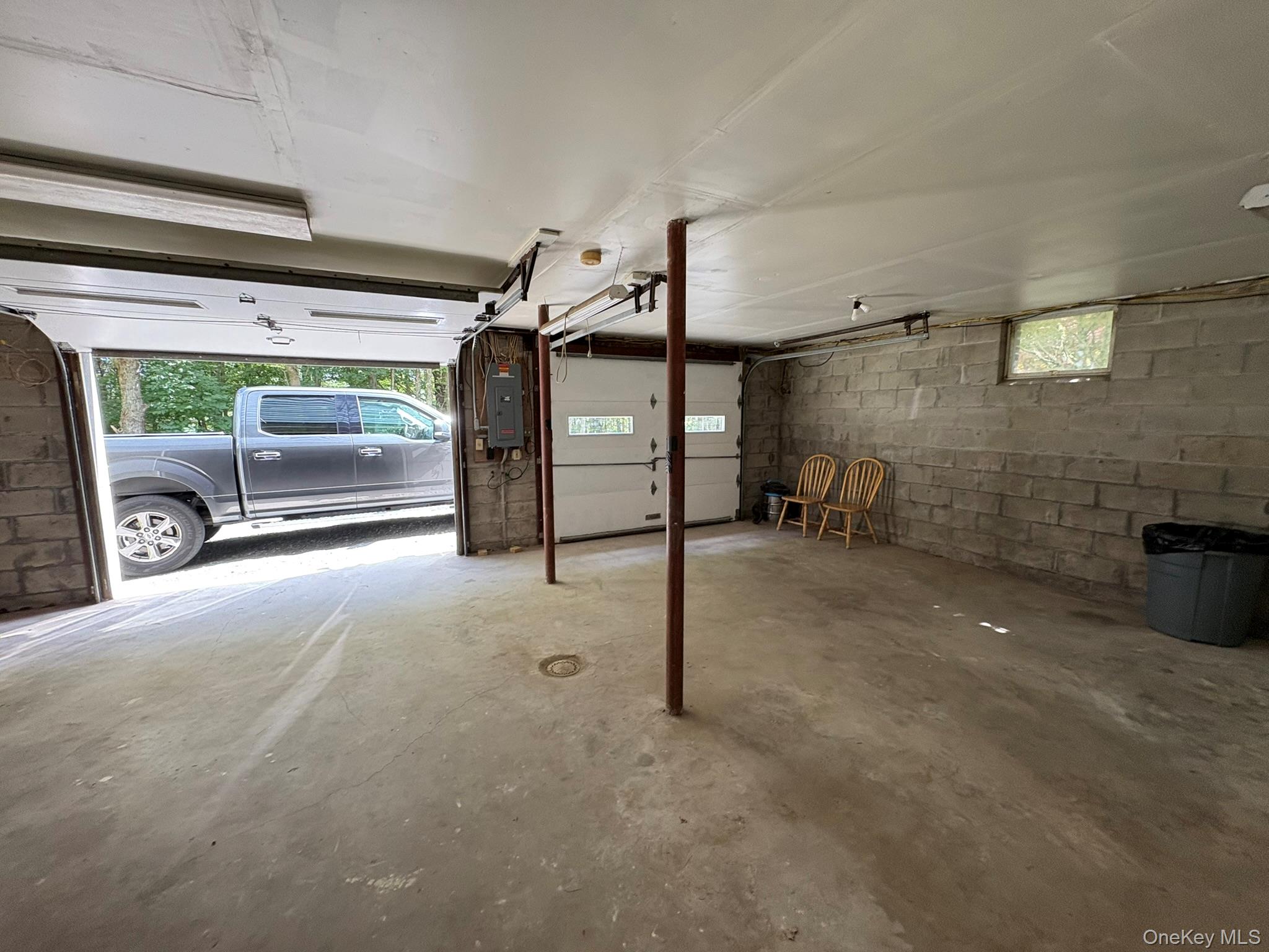 6 Schoolhouse Road, Napanoch, NY 12458