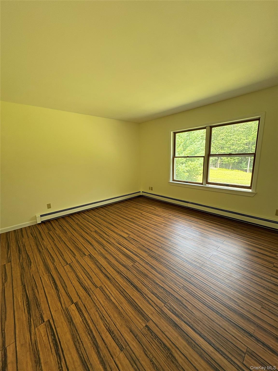 6 Schoolhouse Road, Napanoch, NY 12458