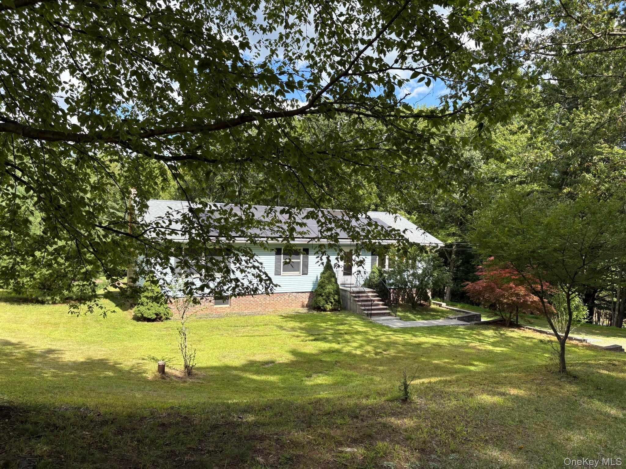 6 Schoolhouse Road, Napanoch, NY 12458