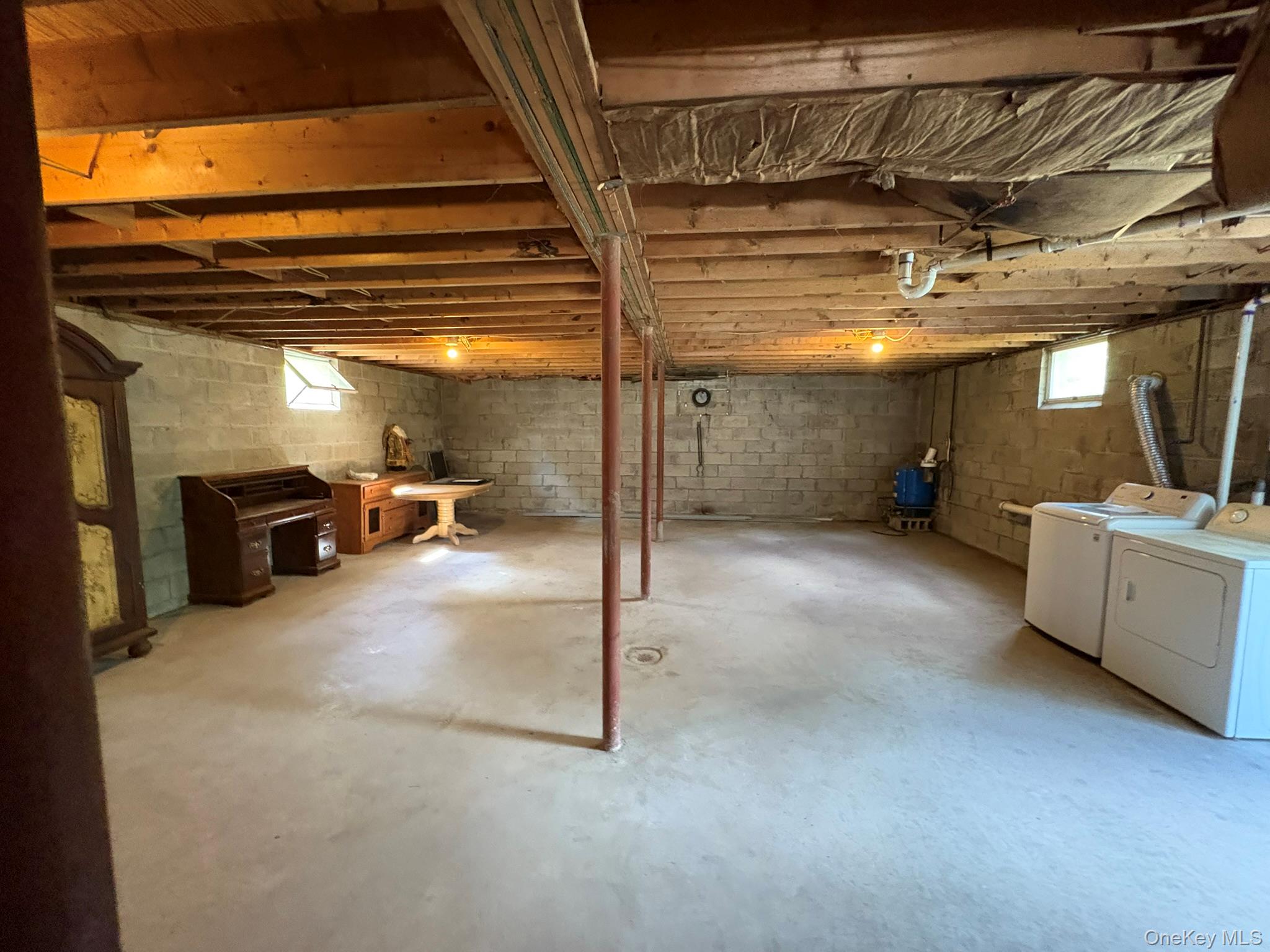 6 Schoolhouse Road, Napanoch, NY 12458