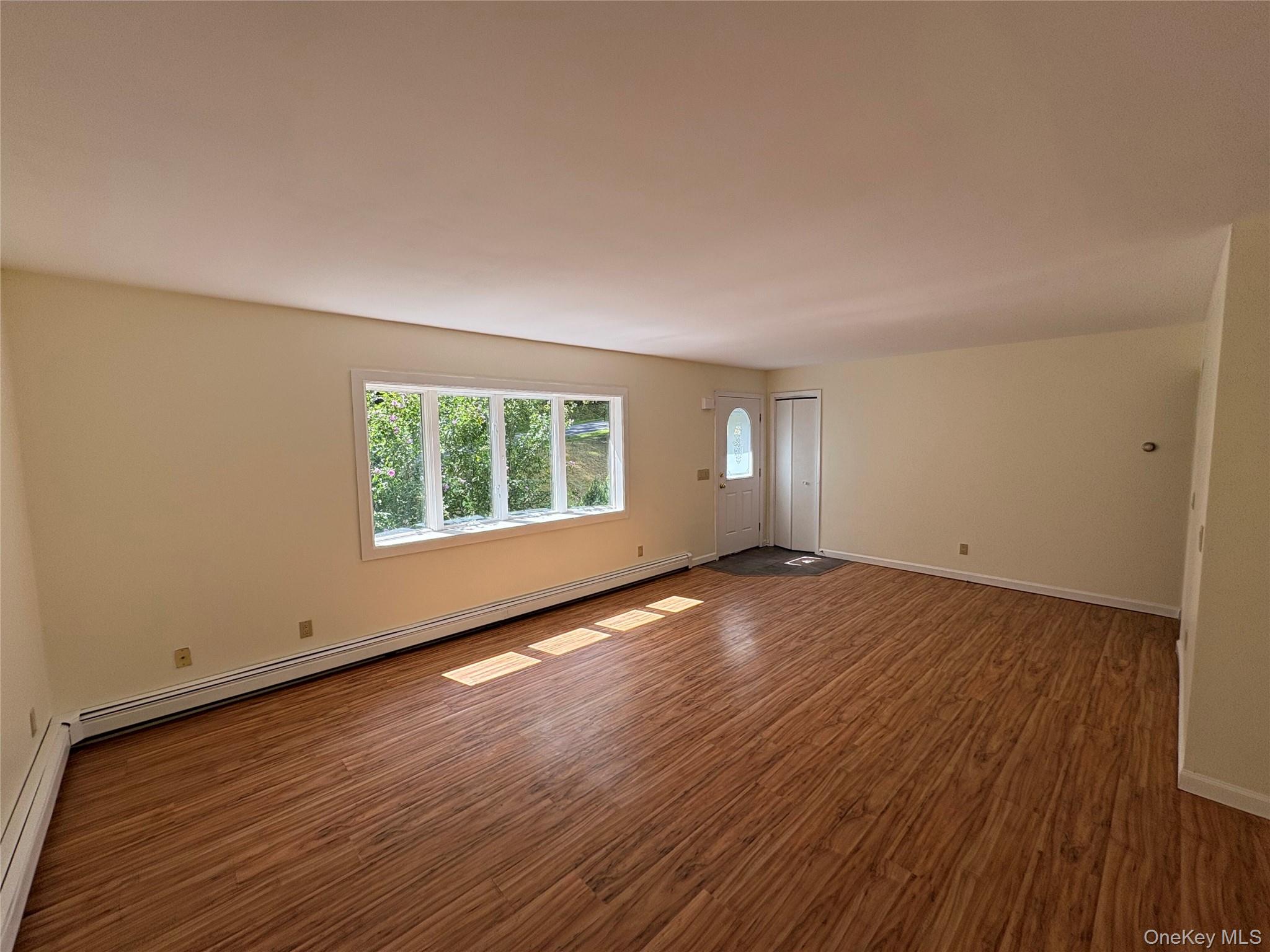 6 Schoolhouse Road, Napanoch, NY 12458