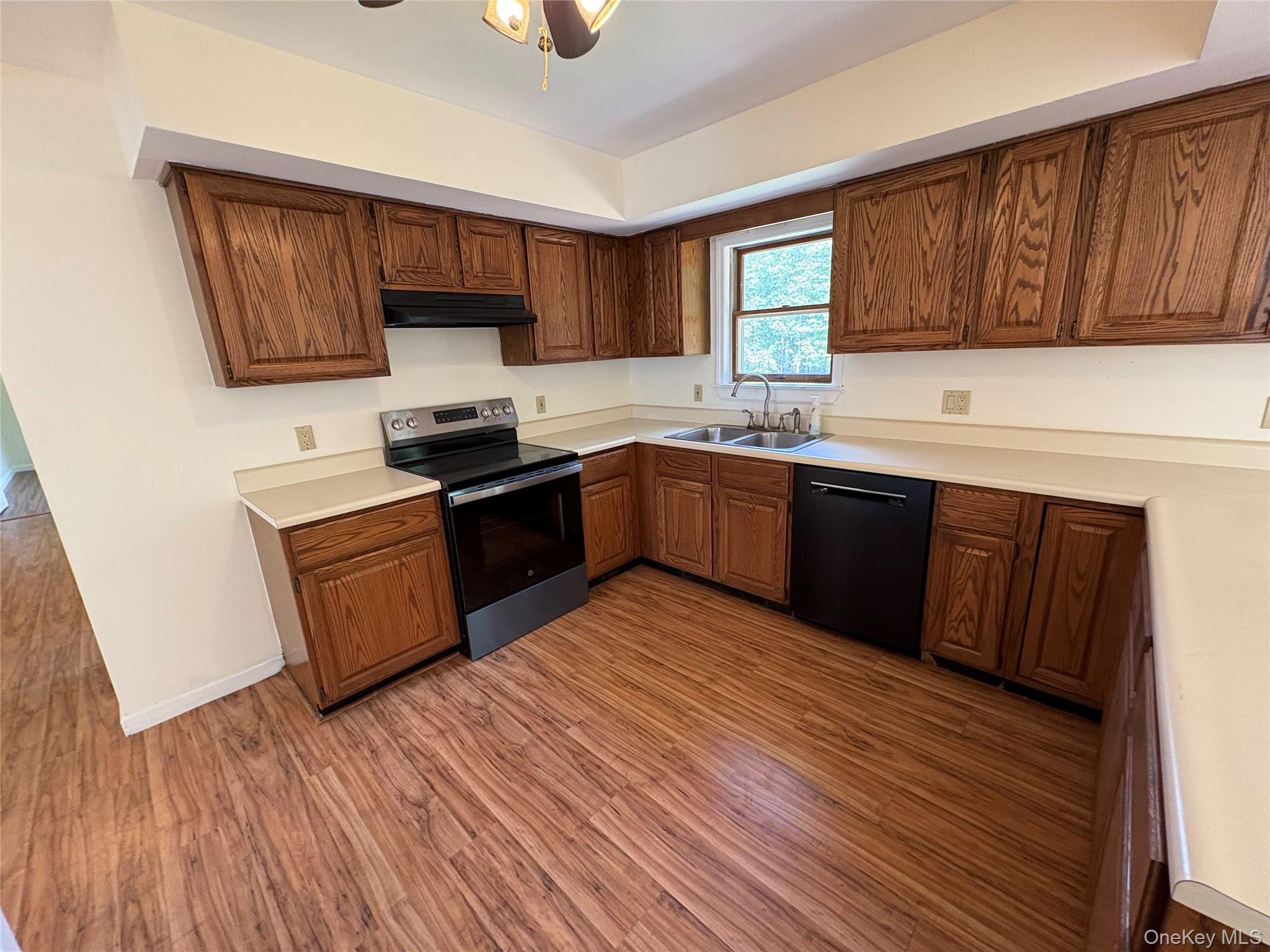 6 Schoolhouse Road, Napanoch, NY 12458