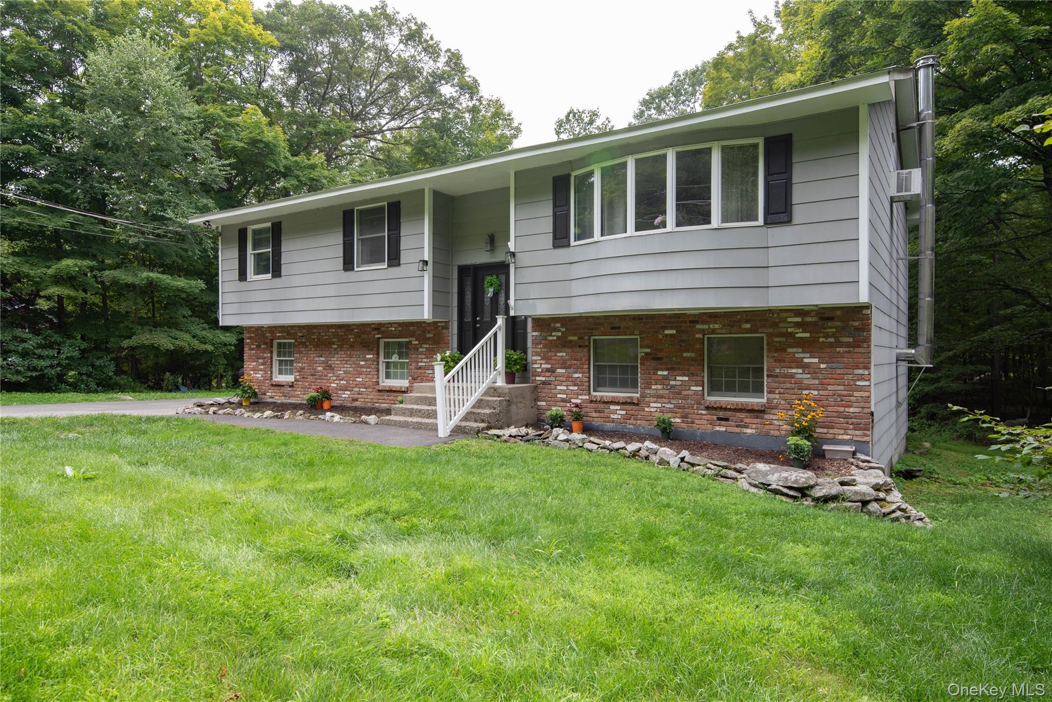 561 Farmers Mills Road, Carmel, NY 10512