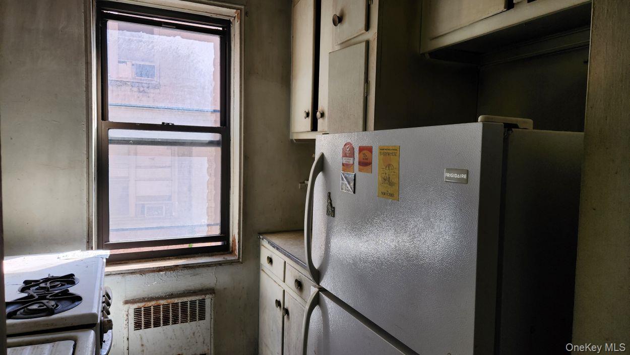 8385 116th Street # 2G, Richmond Hill, NY 11418