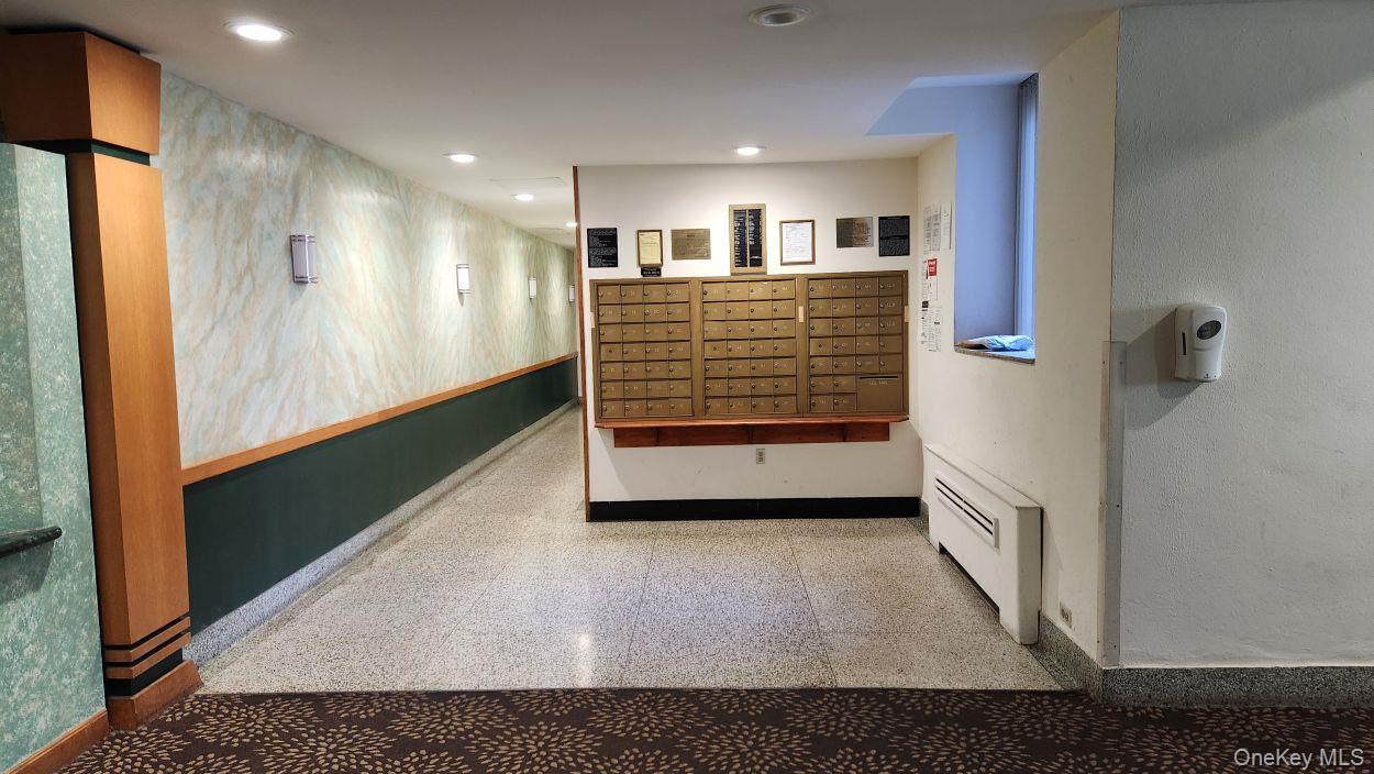 8385 116th Street # 2G, Richmond Hill, NY 11418