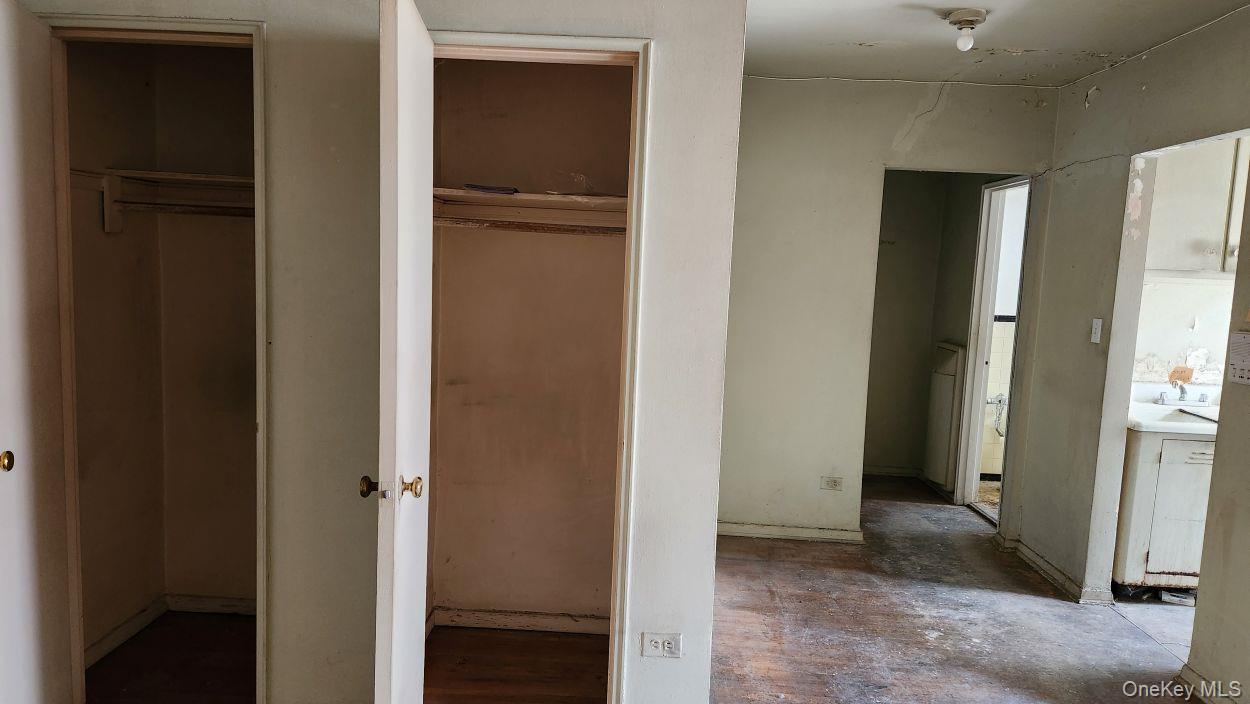 8385 116th Street # 2G, Richmond Hill, NY 11418