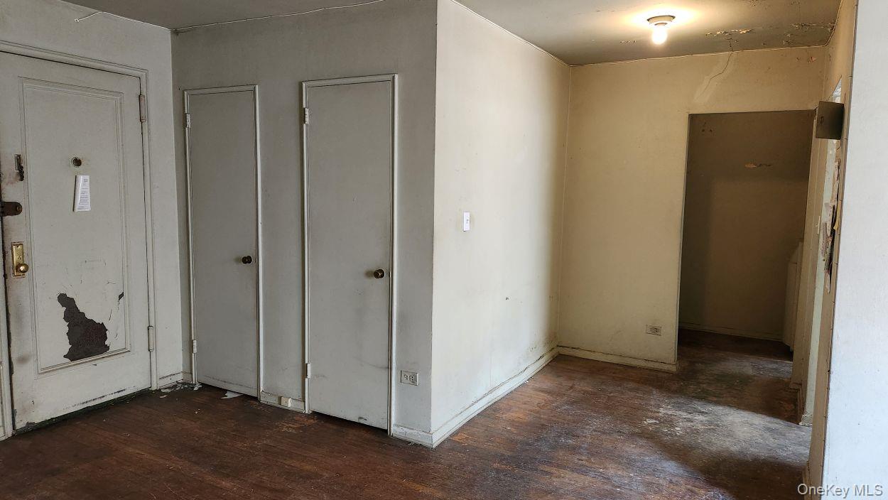 8385 116th Street # 2G, Richmond Hill, NY 11418