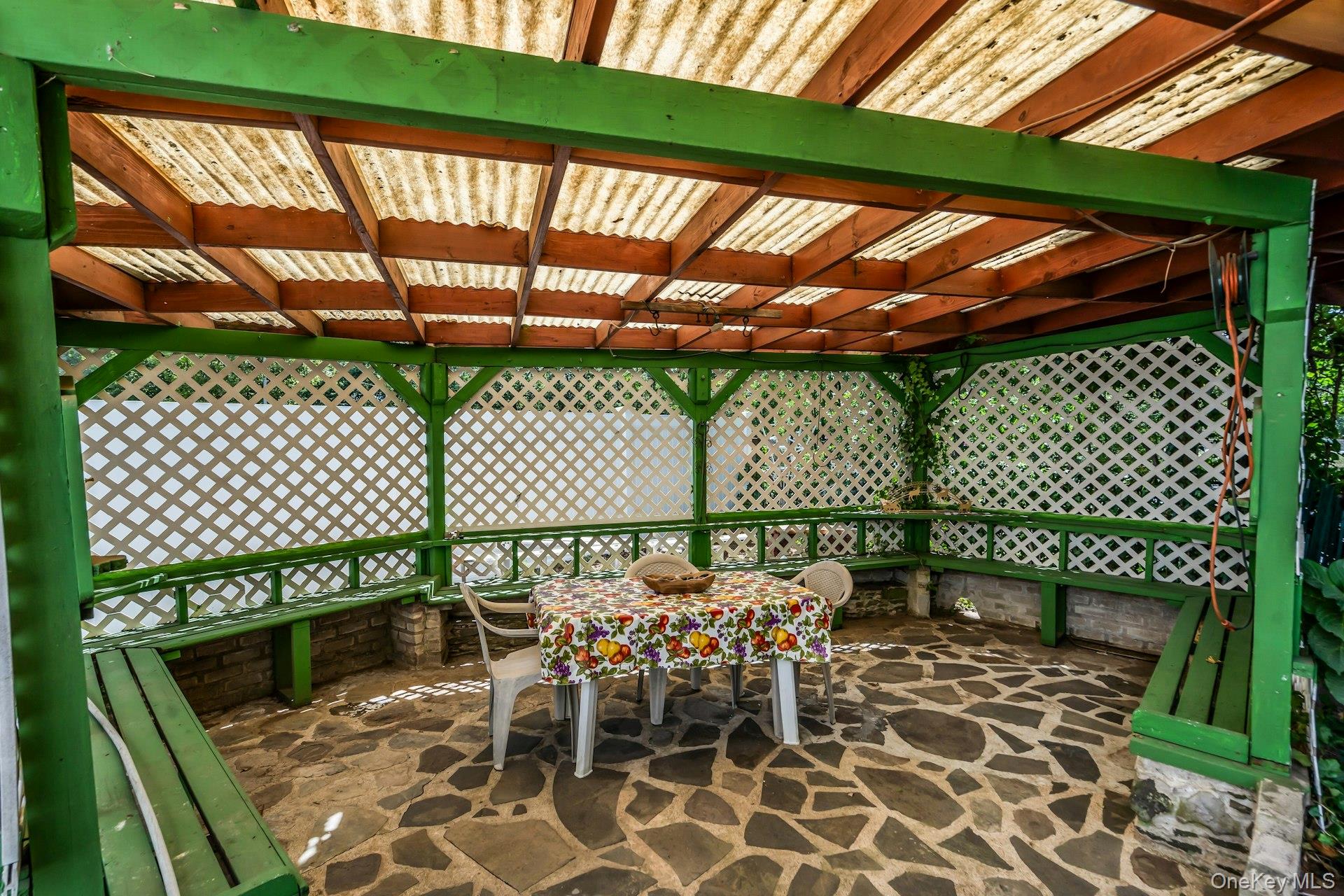 2 Chase Lane, Levittown, NY 11756